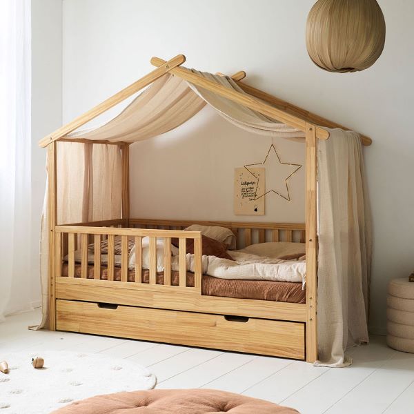 Betthimmel fürs Hausbett – Mehr Charme fürs Kinderzimmer