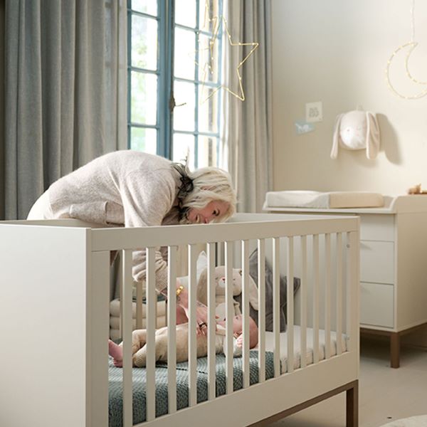 Geschenke zur Geburt für werdende Eltern: Ein zauberhaftes Babyzimmer gestalten